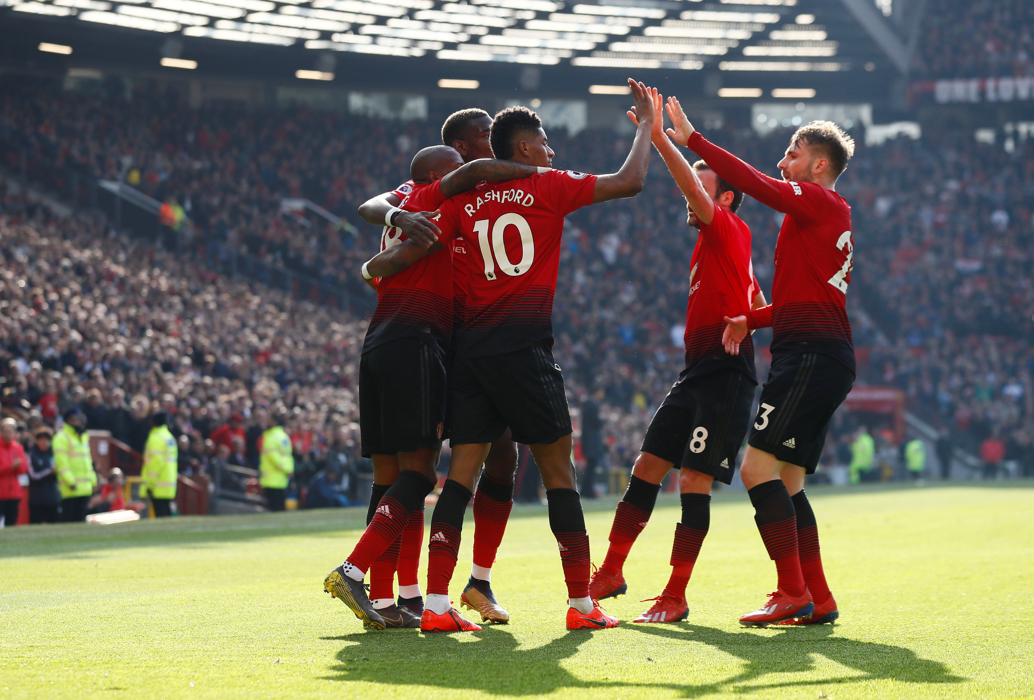 场上始终难 场上始终难